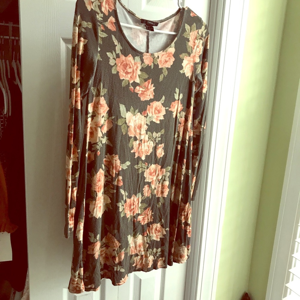 Floral long sleeve dress